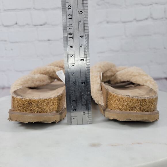 Treasure & Bond Davina Faux Shearling Slide 6M NWOT - Picture 13 of 15